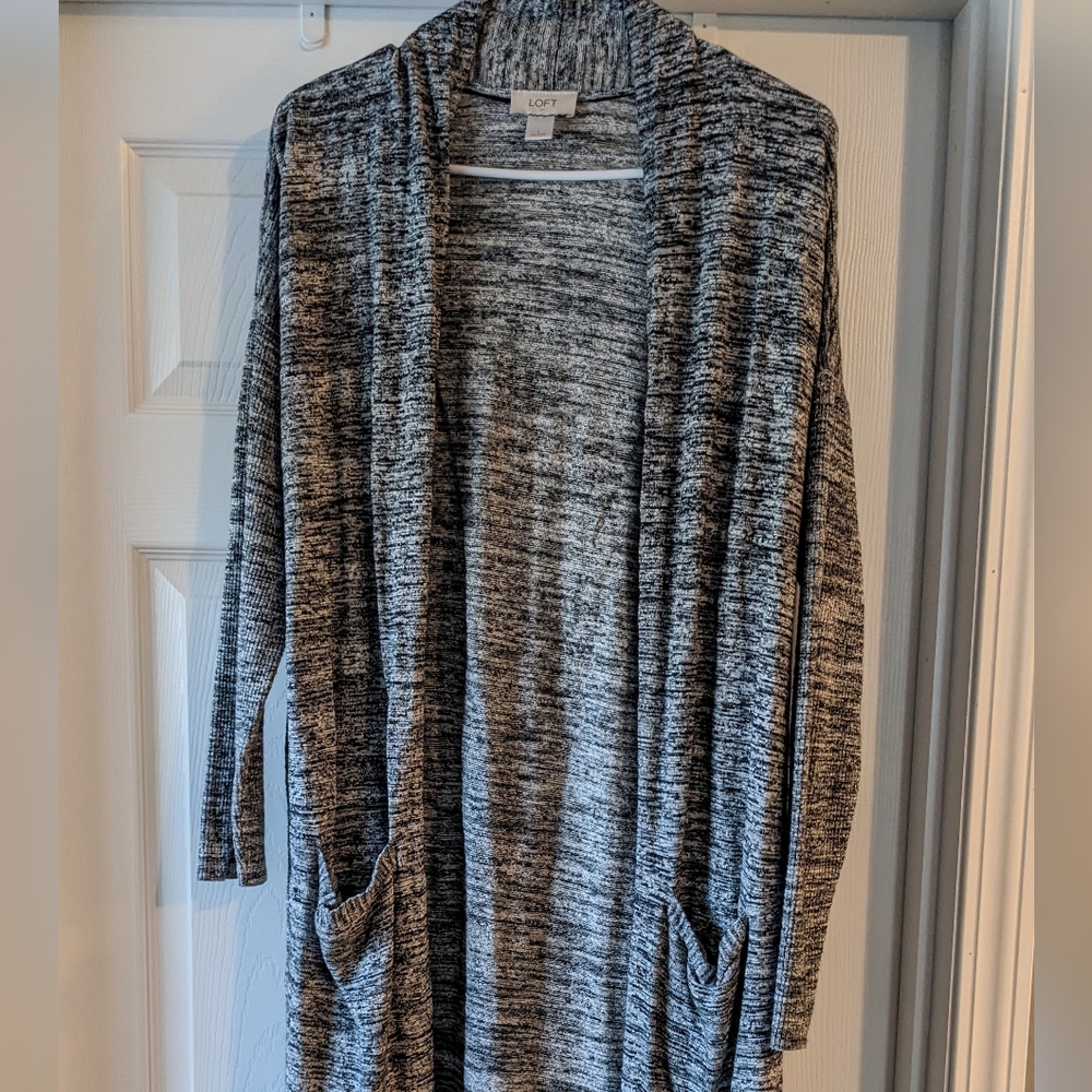 LOFT Long Gray and Black Duster Cardigan size Large